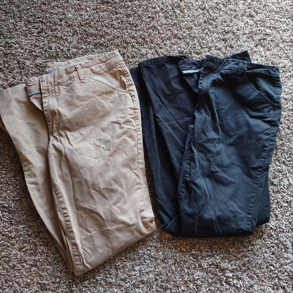 Lee Essential chino bundle